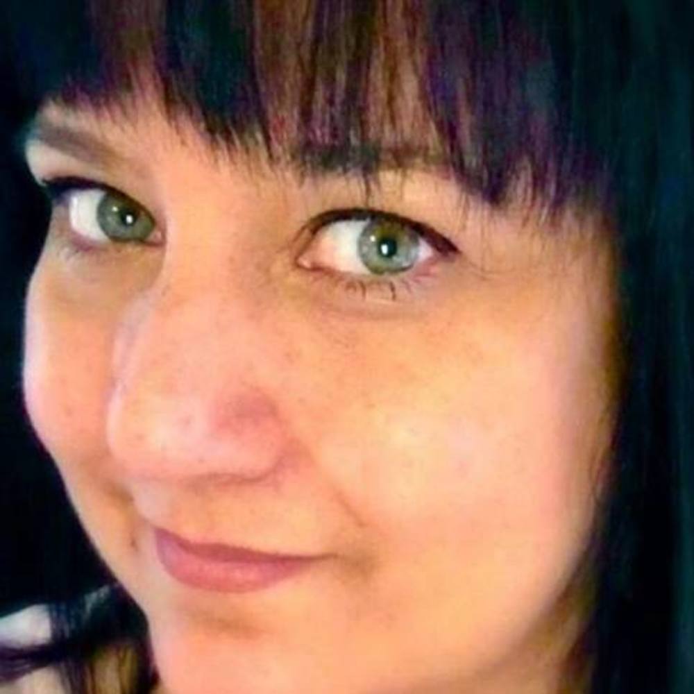 Meet your Posher, Gina